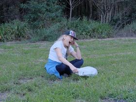 2023-02-04 Alison yawning.jpg